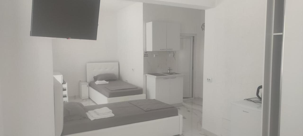Golem Apartment Exterior foto
